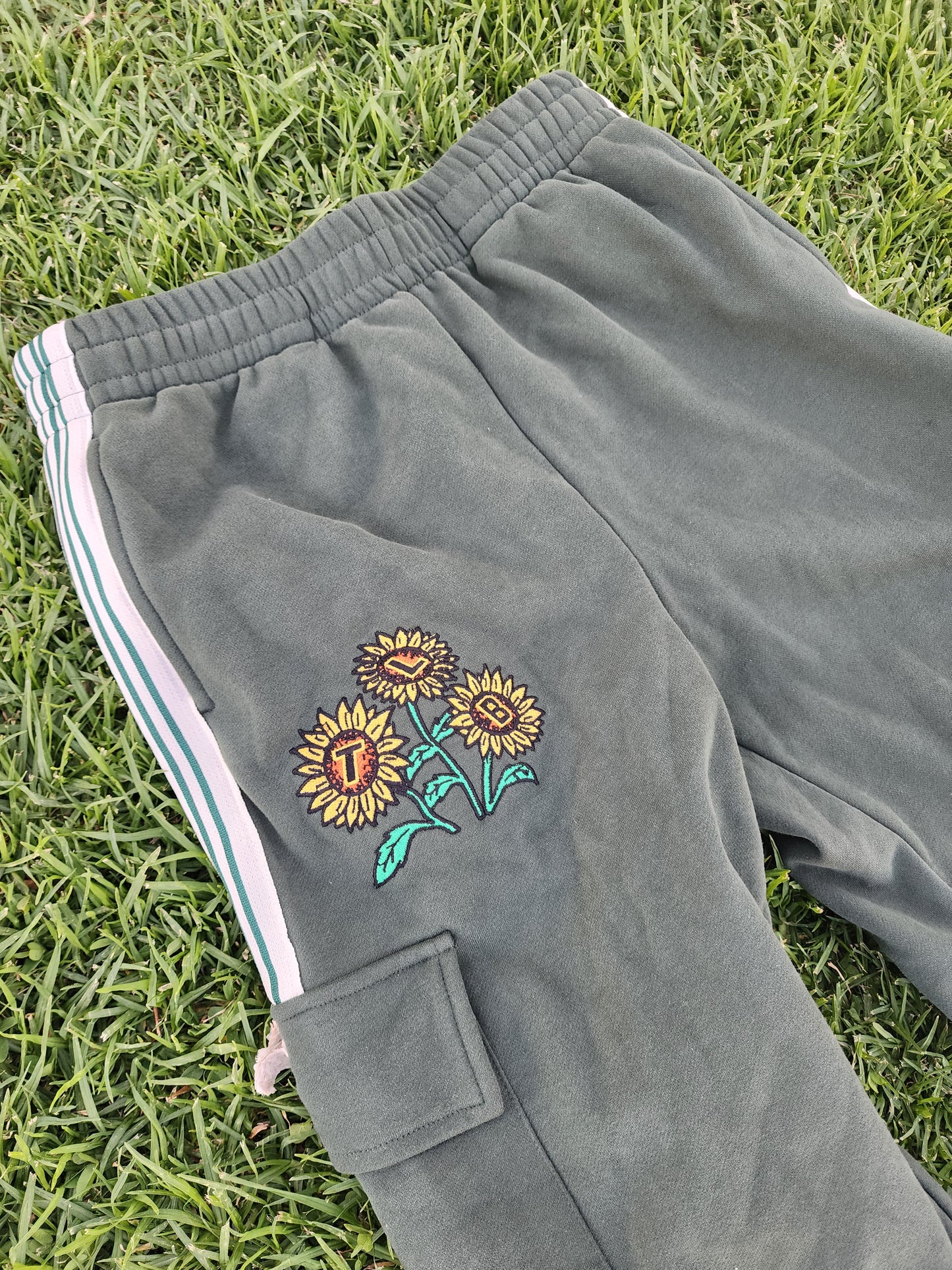 Sunflower Basketball Sweatsuit (Full fit)